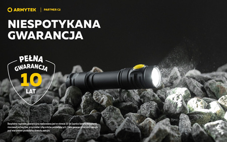 Latarka EDC Armytek Partner C2 Magnet USB White