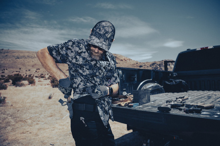 CZAPKA Z DASZKIEM Helikon HAWAIIAN TRUCKER - DARK OPS