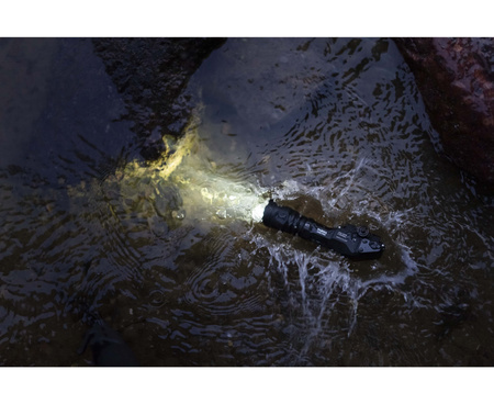 Latarka taktyczna Armytek PARMA C2IR PRO