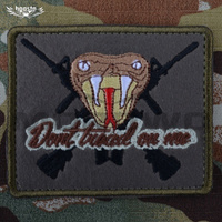 Plakietka Haasta Haft Don't Thread on Me Guns